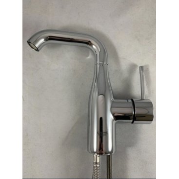 Смеситель для раковины Grohe Essence+ 23463001