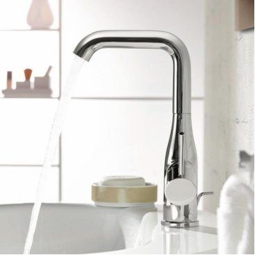 Смеситель для раковины Grohe Essence+ 32628001