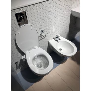 Крышка-сиденье Grohe Bau Ceramic с функцией биде 39557SH0