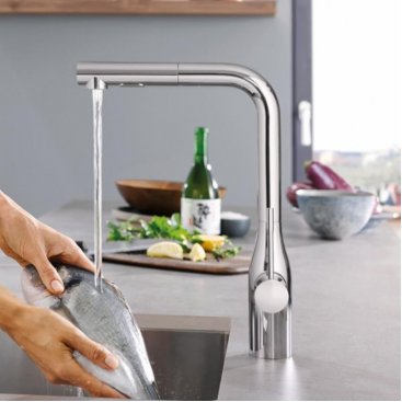 Смеситель для кухни Grohe Essence Foot Control 30311000