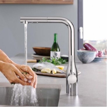 Смеситель для кухни Grohe Essence Foot Control 30311000