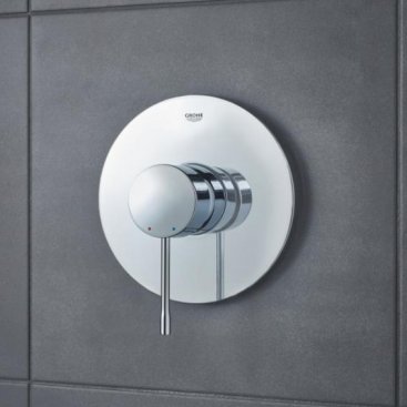 Смеситель для душа Grohe Essence 24057001