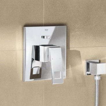 Смеситель для ванны Grohe Eurocube 19896000