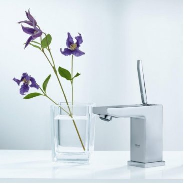 Смеситель для раковины Grohe Eurocube Joy 23654000