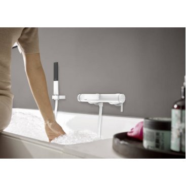 Смеситель для ванны Hansgrohe Finoris 76420700