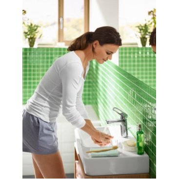 Смеситель для раковины Hansgrohe Logis Loop 71151000