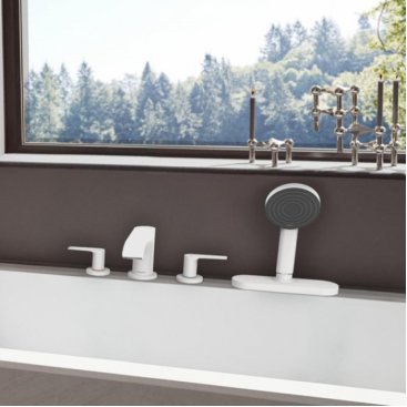 Смеситель на борт ванны Hansgrohe Vivenis 75444700